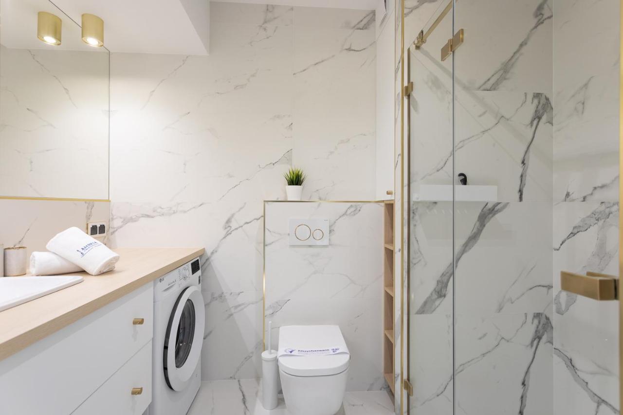 Ambria Apartments Debina Świnoujście Exteriör bild
