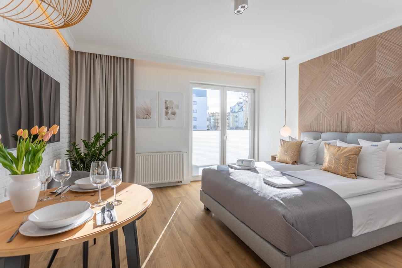 Ambria Apartments Debina Świnoujście Exteriör bild